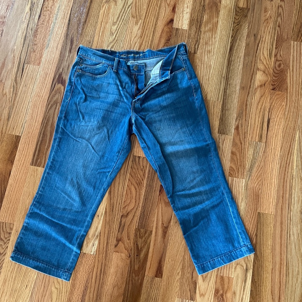 Old Navy Sweetheart Capri